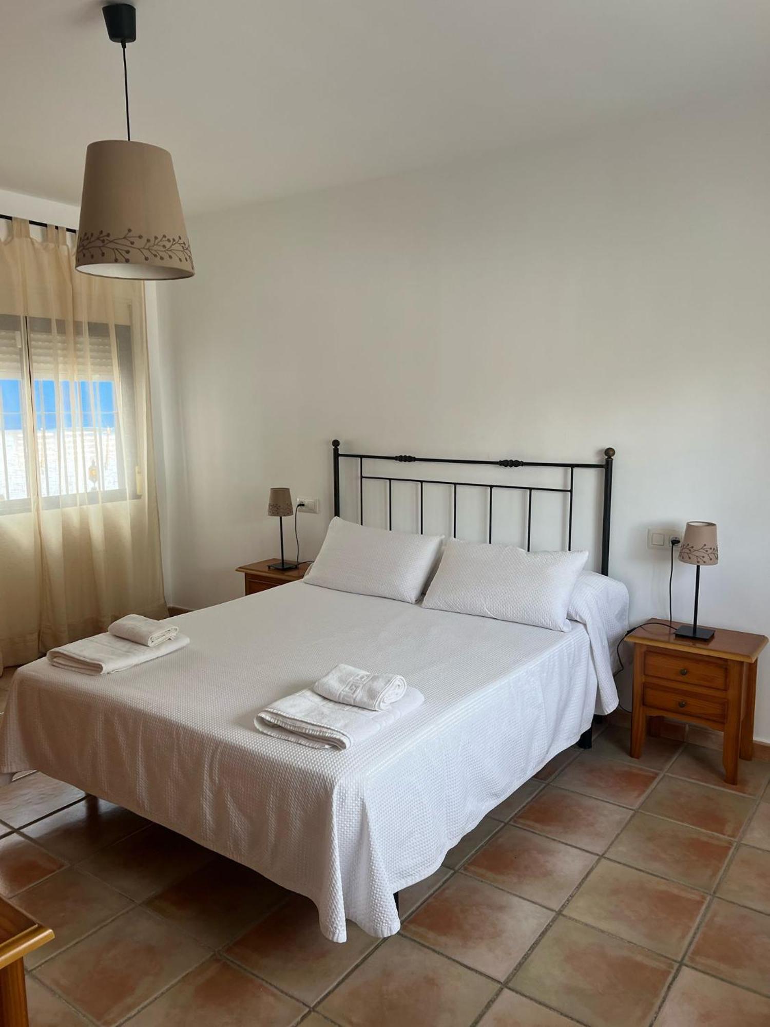 Apartamentos Manbea Algaida Сан-Хосе Экстерьер фото